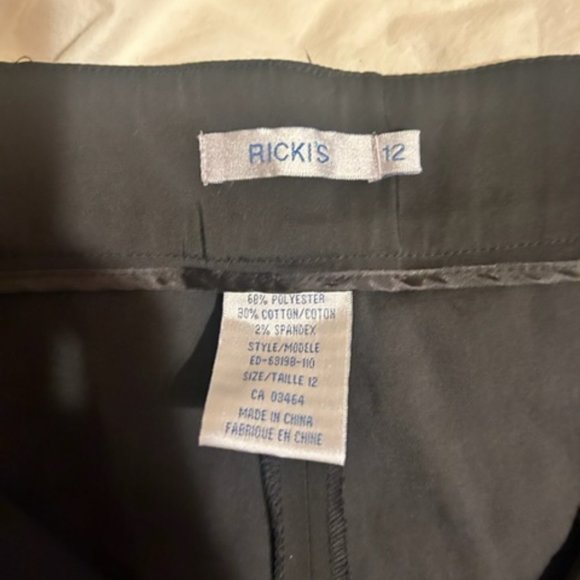 Capri Pant - Picture 2 of 2